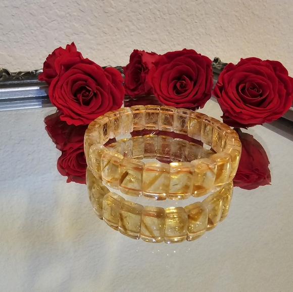 Citrine Crystal - Picture 2 of 2